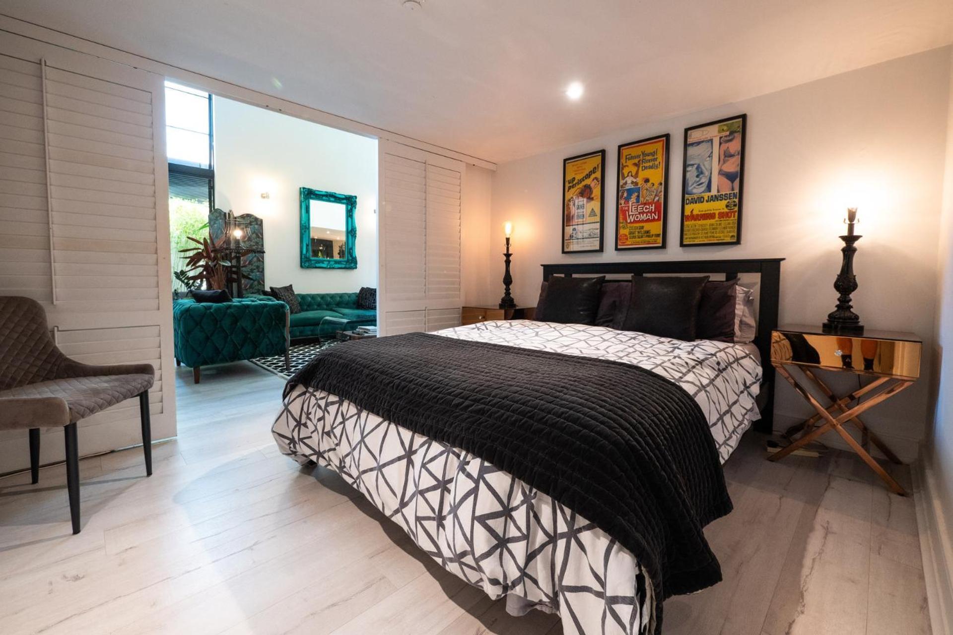 Stunning Comfort And Artistic Boutique