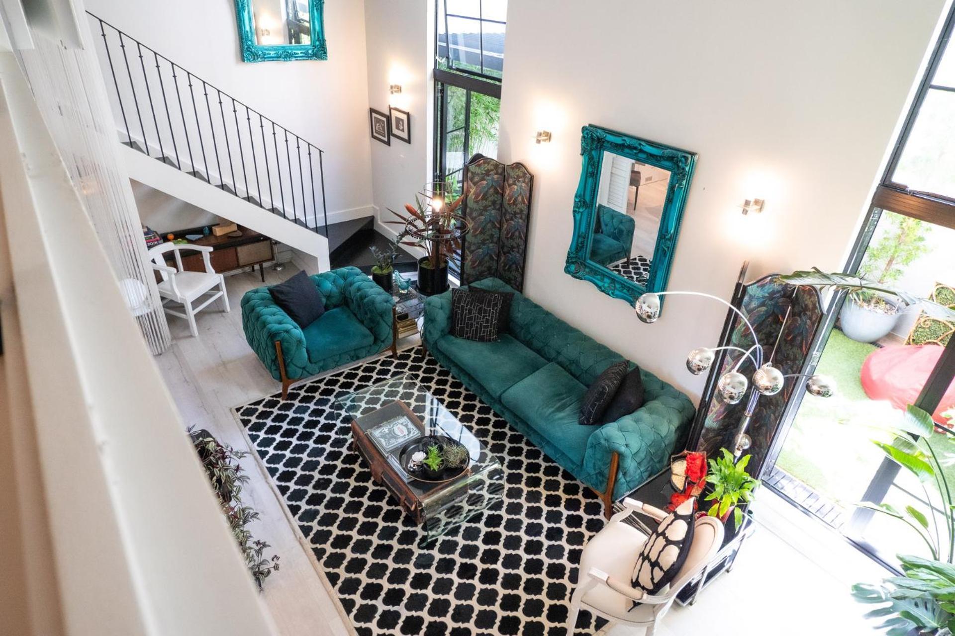 Stunning Comfort And Artistic Boutique Apartment Auckland