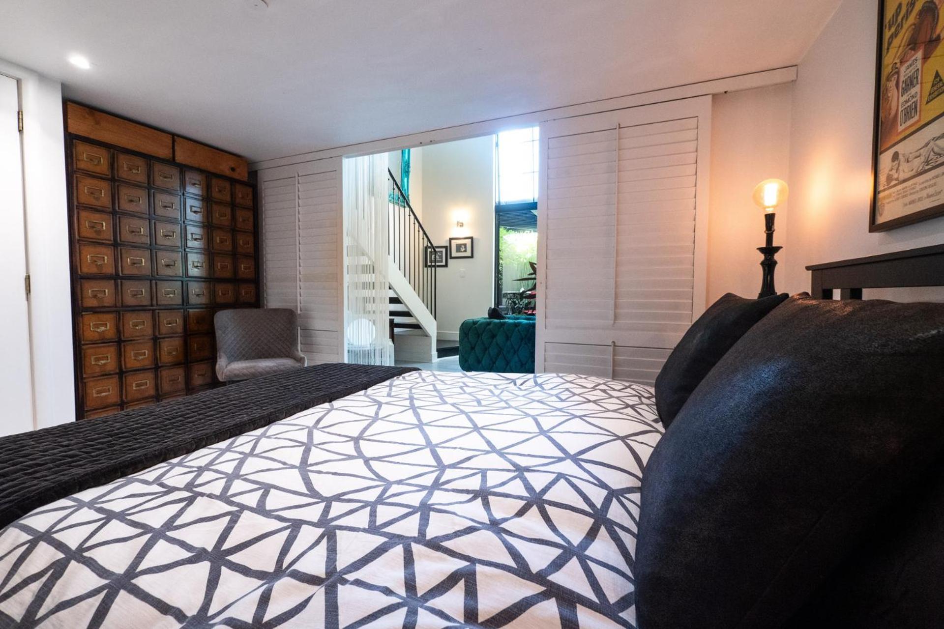 Apartment Stunning Comfort And Artistic Boutique Auckland