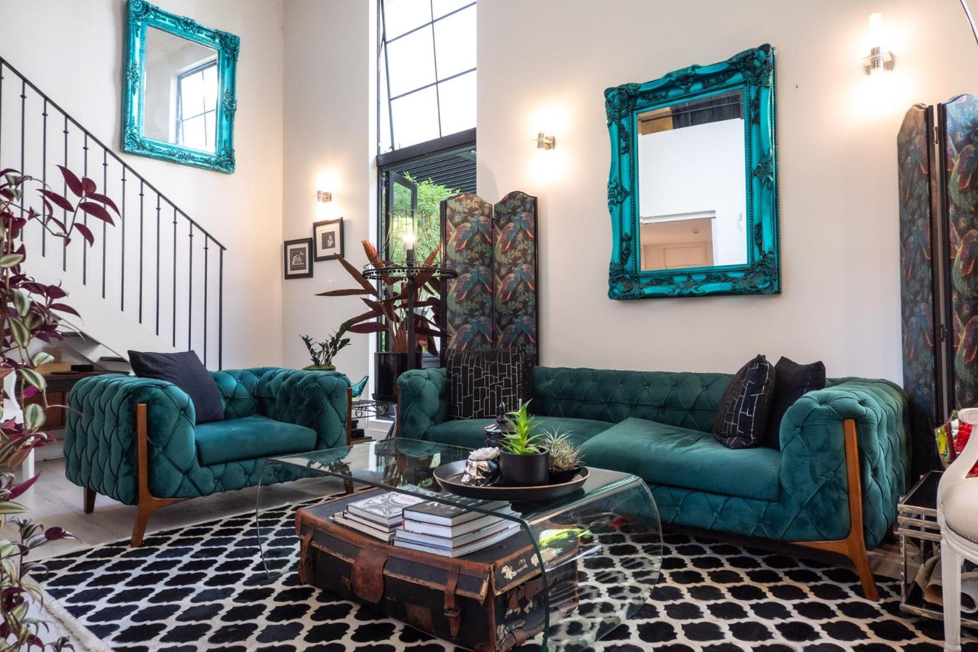 Stunning Comfort And Artistic Boutique Apartment *