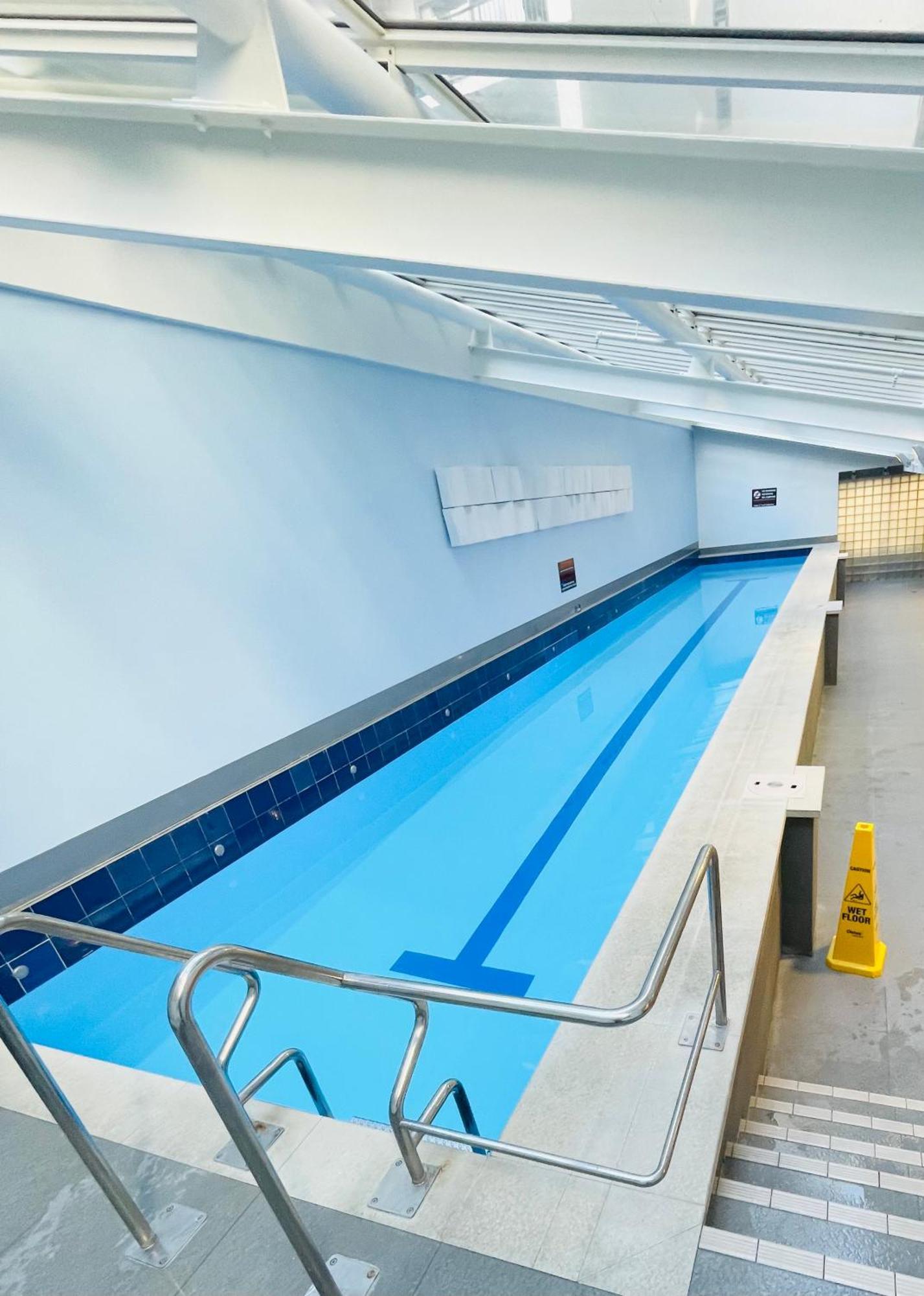 New York Style Luxury With Rooftop Pool *