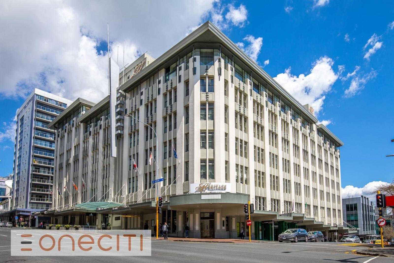 New York Style Luxury With Rooftop Pool Auckland