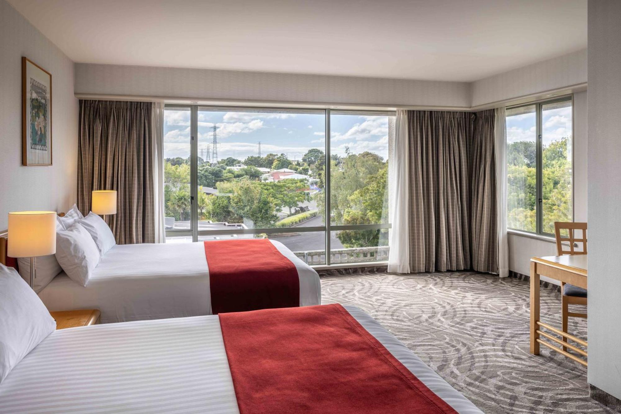 Hotel Waipuna & Conference Centre Auckland