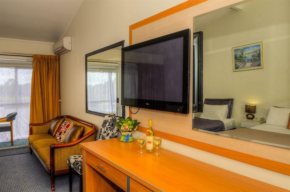 Airport Pacific 3*