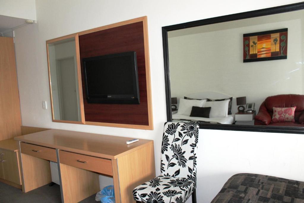 Motel Airport Pacific 3*