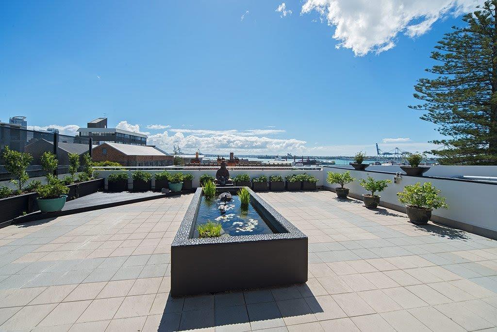 Apartment Luxury 3 Bedroom Duplex Penthouse *