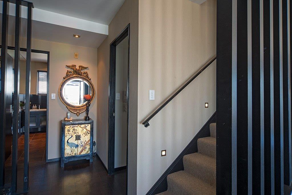 Luxury 3 Bedroom Duplex Penthouse Apartment *