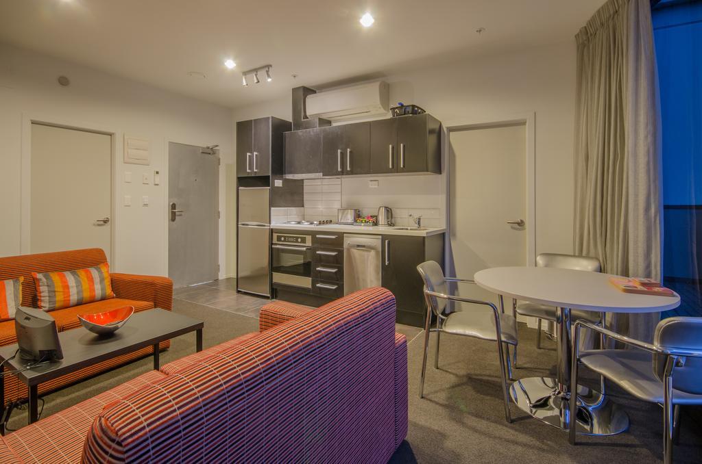 Ramada By Wyndham - Federal Street Aparthotel