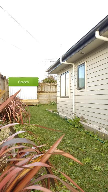 Fullhouse Guest house Auckland