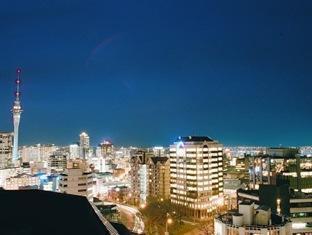 Crown On Cintra Lane Aparthotel 4*