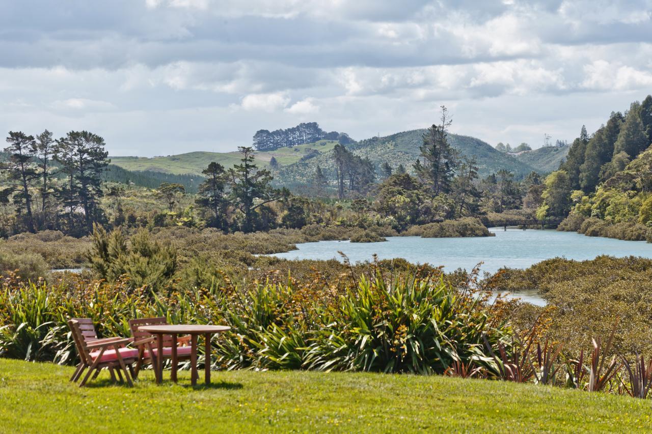 Okura River Estate Getaway Bed & Breakfast 3*