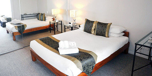 Aparthotel Crown On Cintra Lane