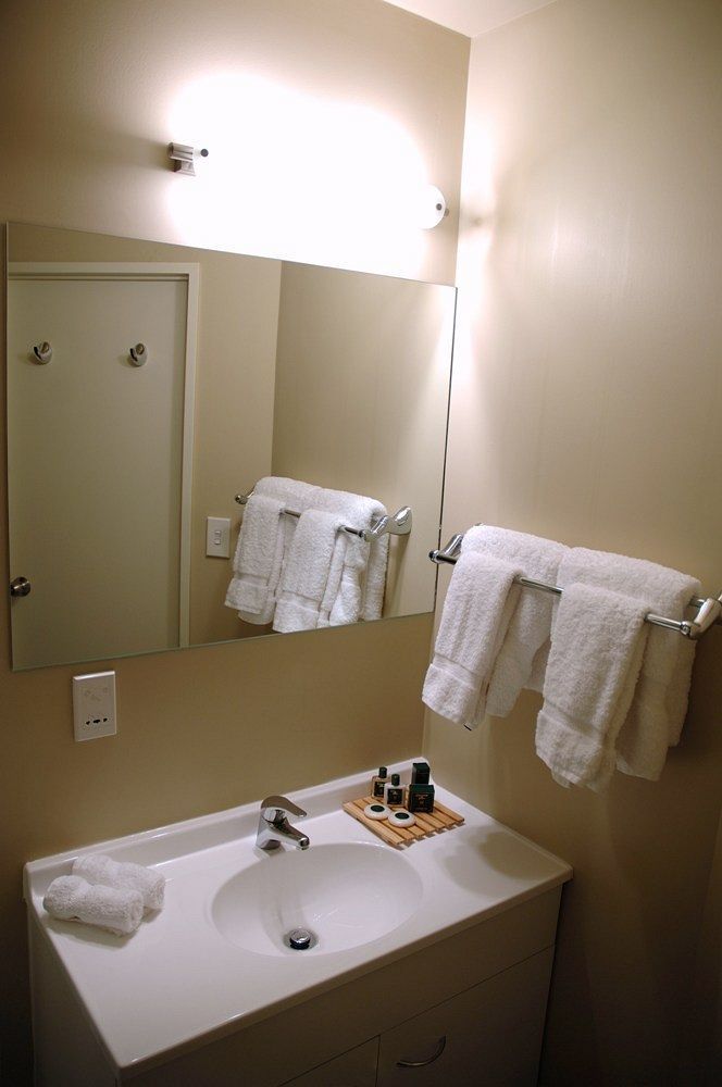 Oaktree 4*