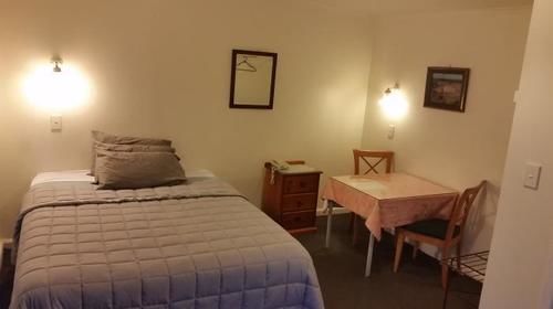 Rockfield 2* Auckland