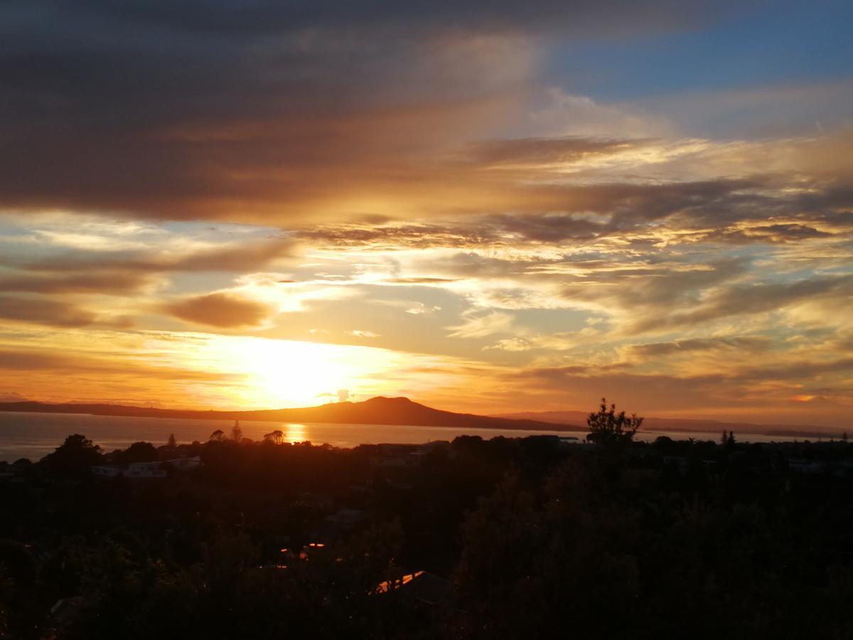 Harbour View 2*