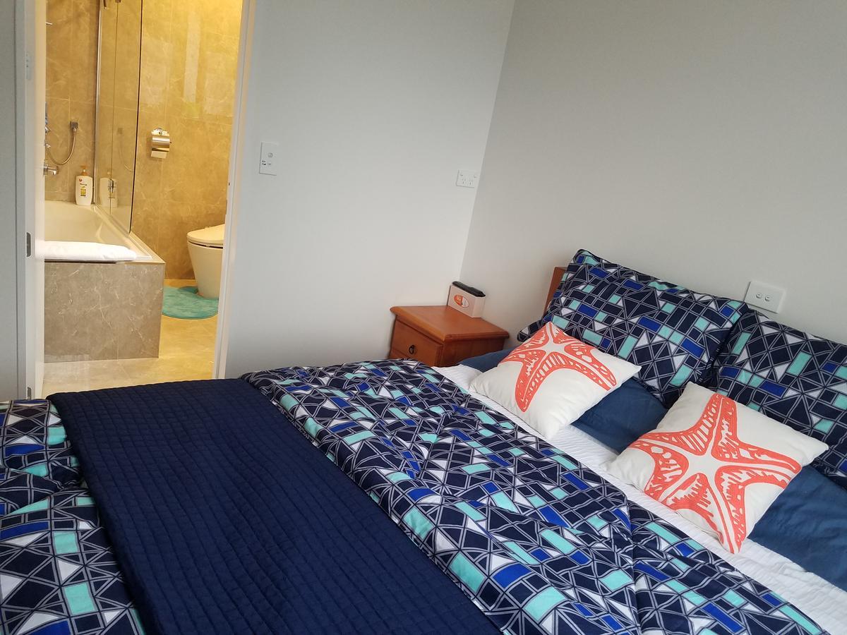 New Smart Nearby Plaza * Auckland