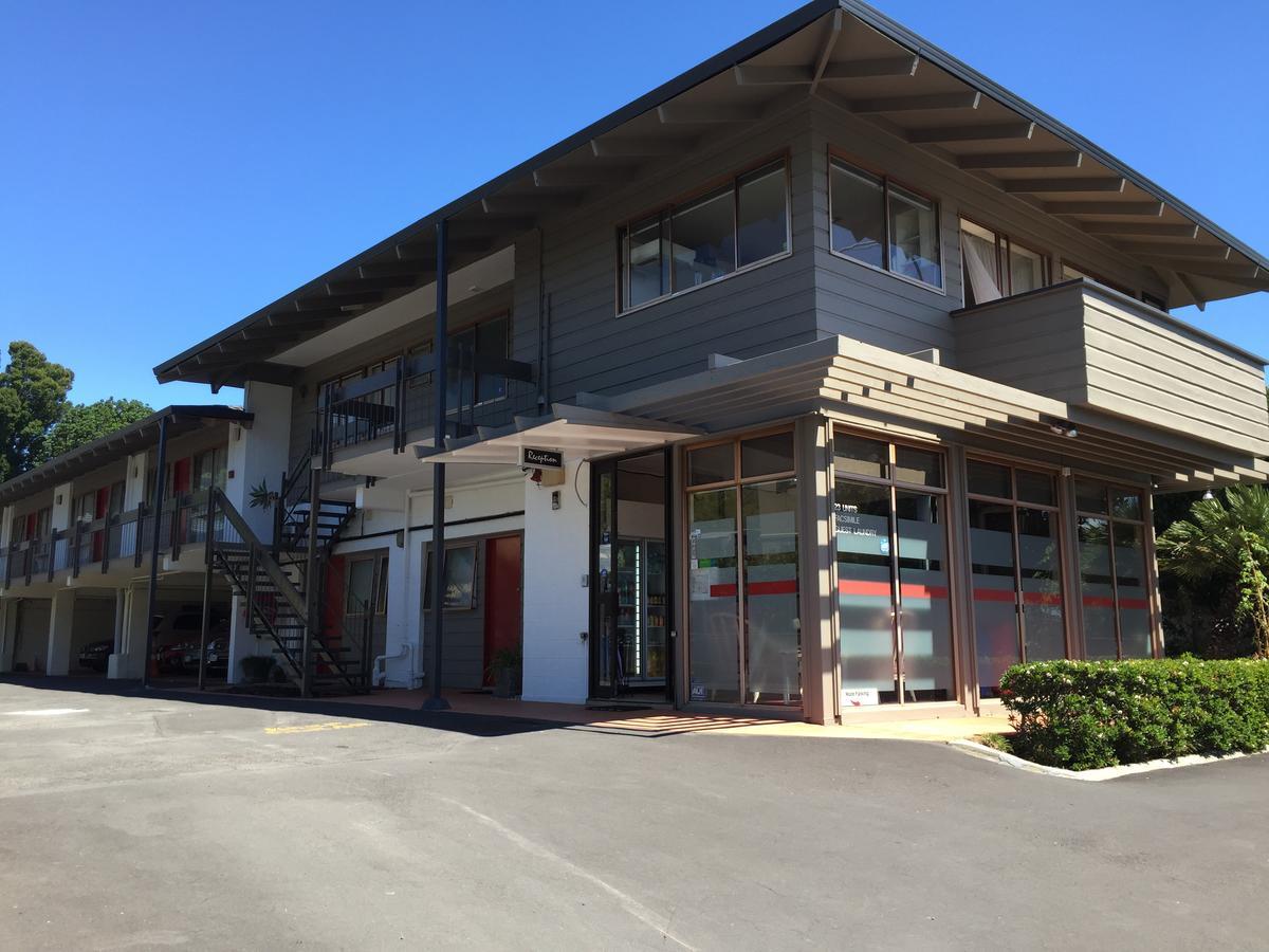 Motel Epsom 3*