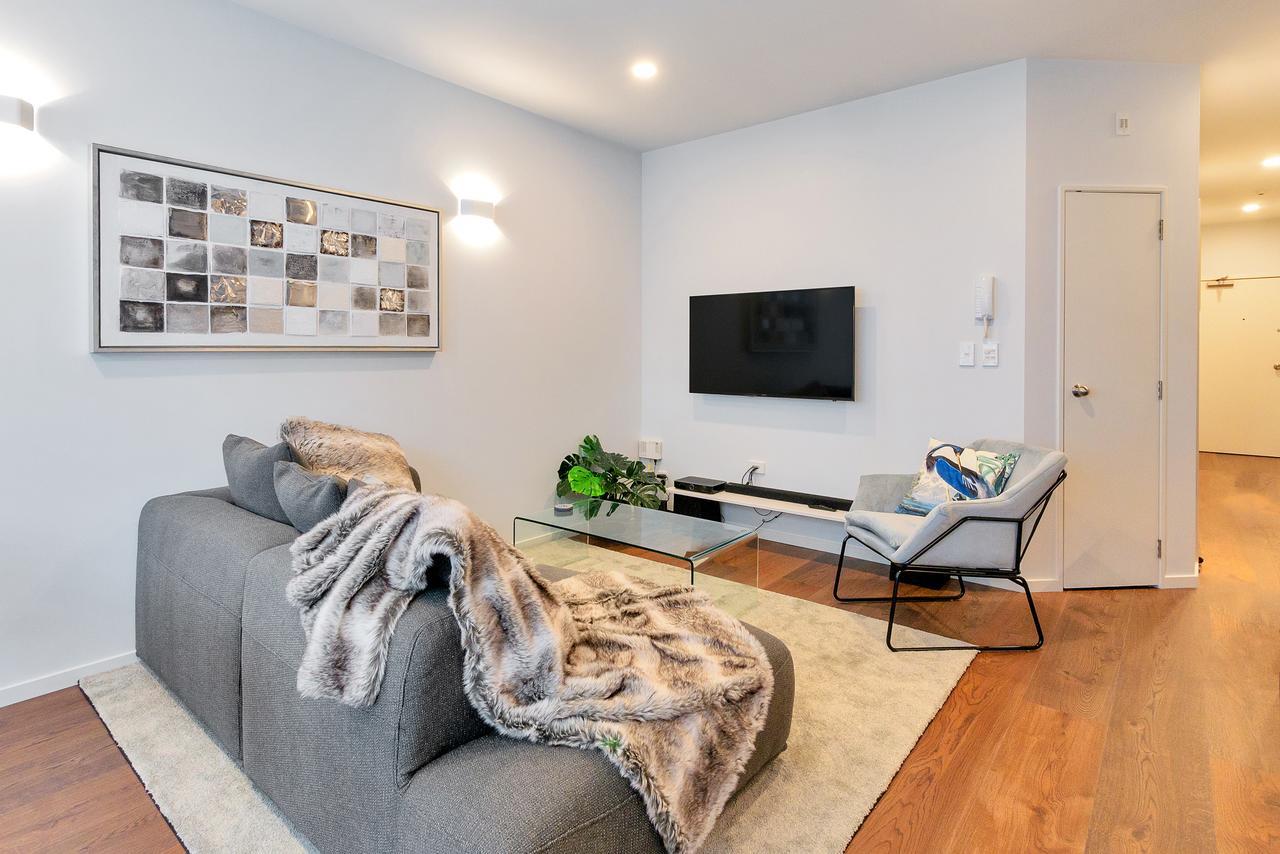 Apartment Chic Metro With Free Parking And Air-con