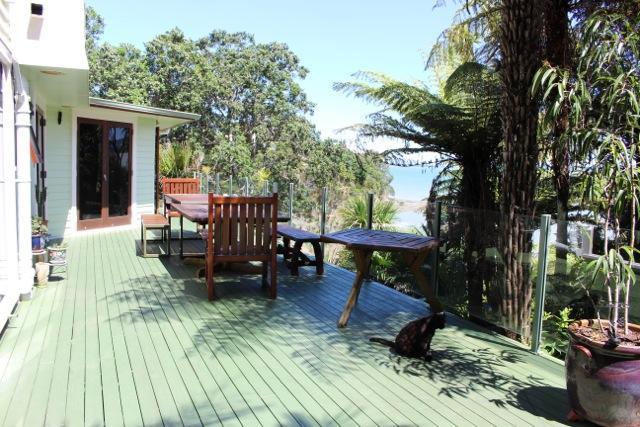 Coastal Nature Haven Auckland