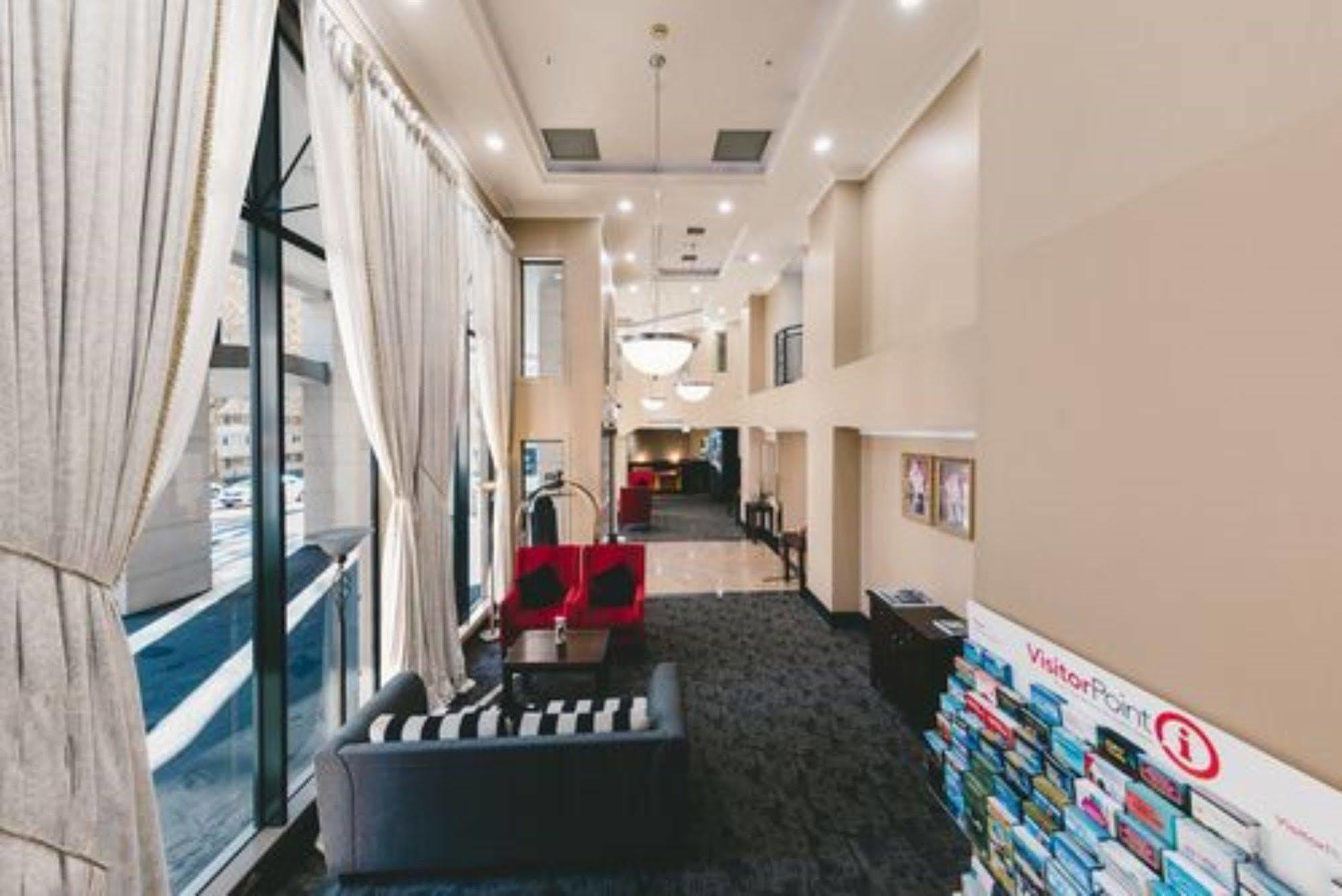 Hotel Parkside &