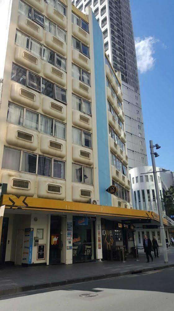 Fat Camel Backpackers - * Auckland