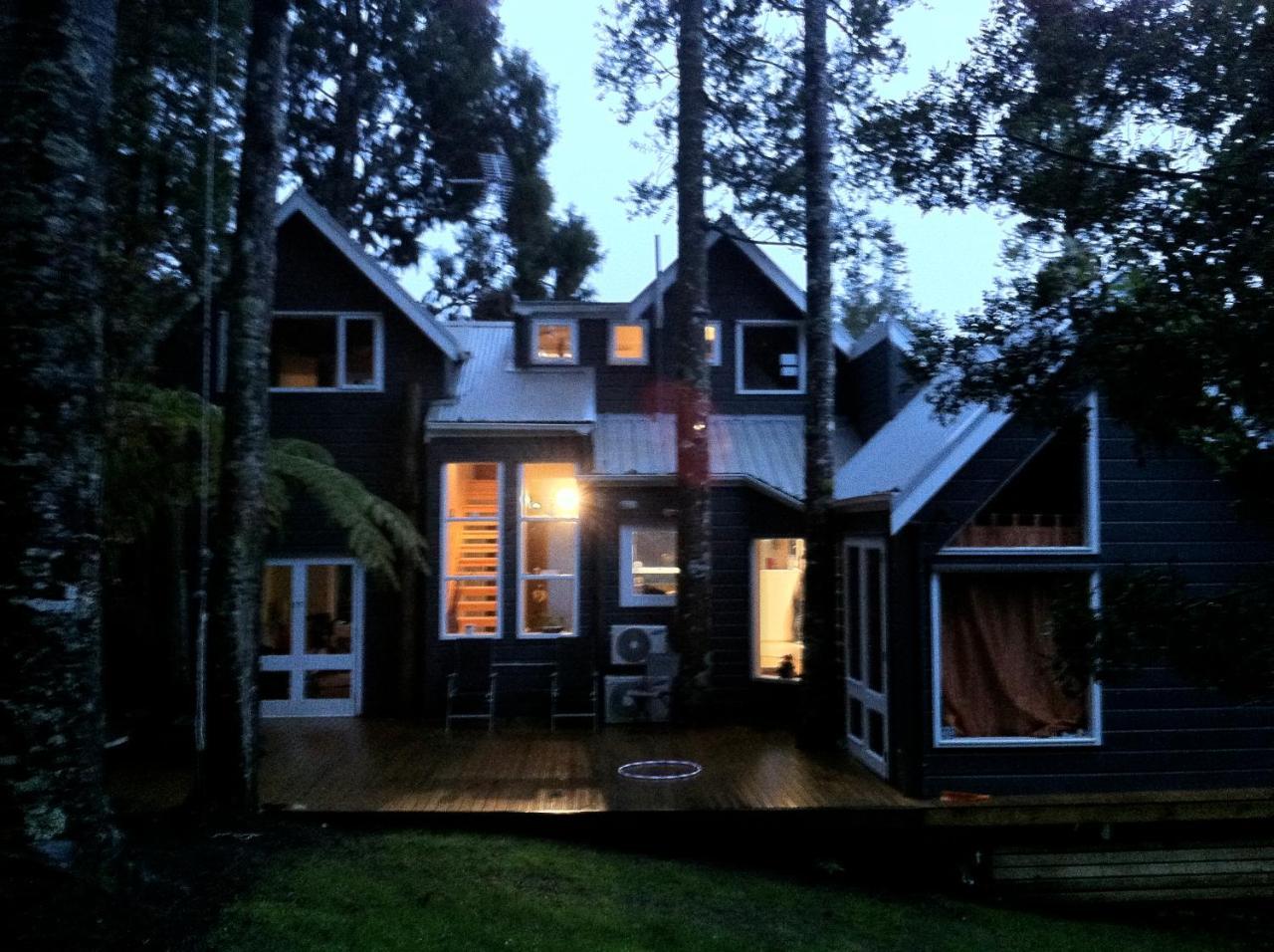 Titirangi Paradiso Apartment