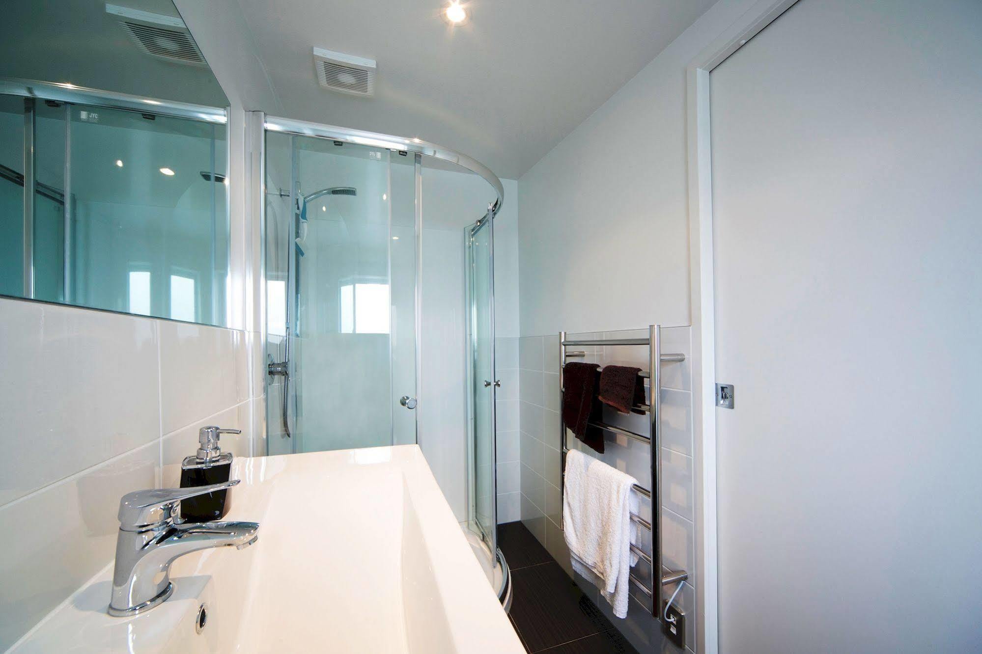 Kohimarama Beach Bed & Breakfast - Style And Privacy In Superb Location Bed & Breakfast 3*