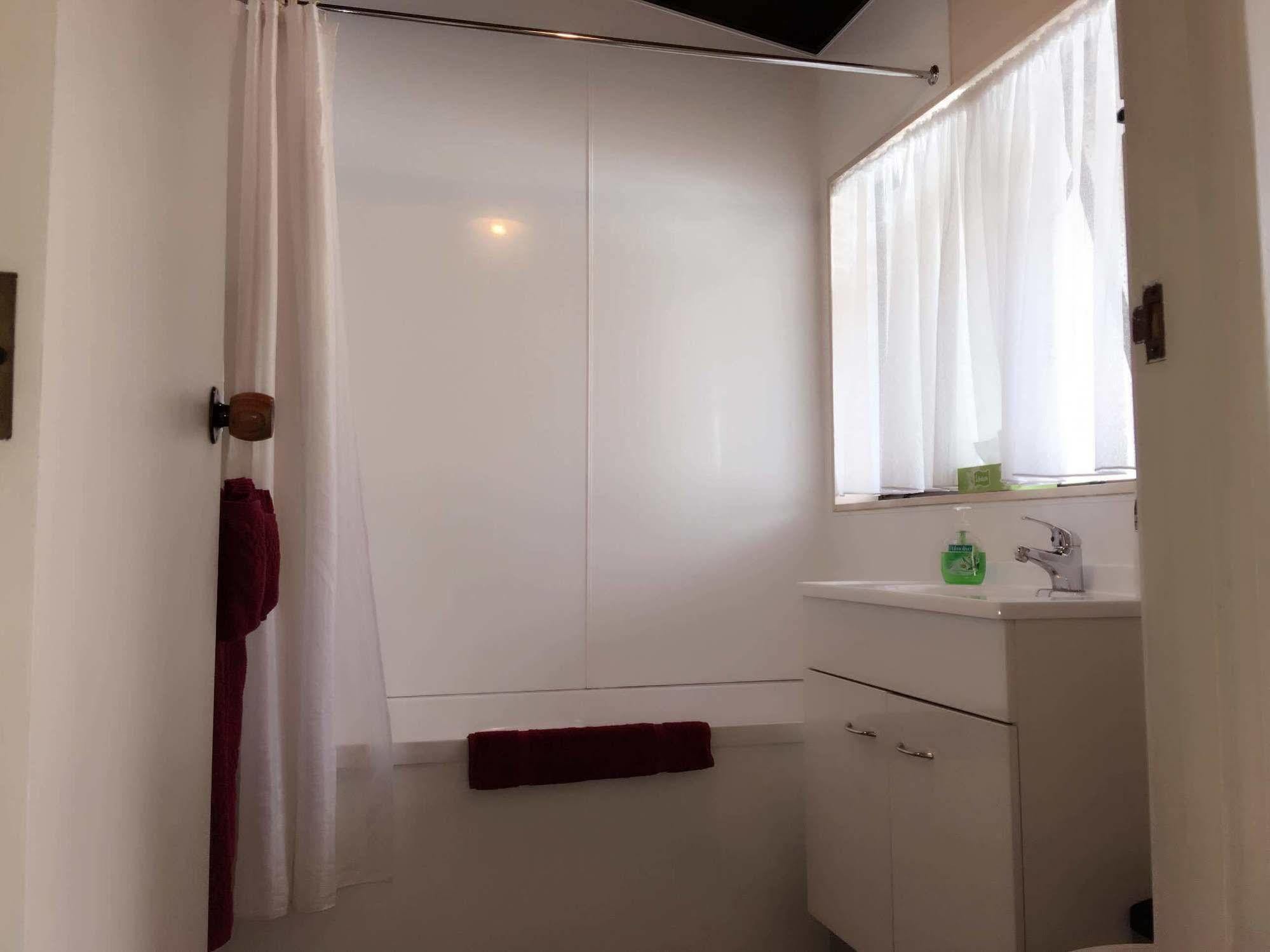 Grange Motel 4*