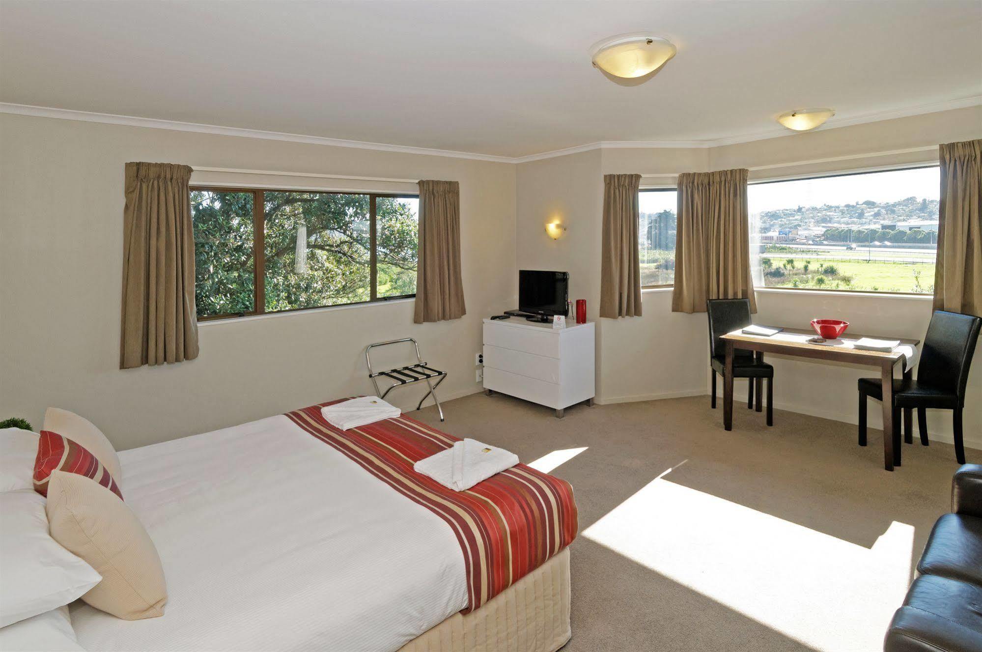 Airport Harbour 4* Auckland