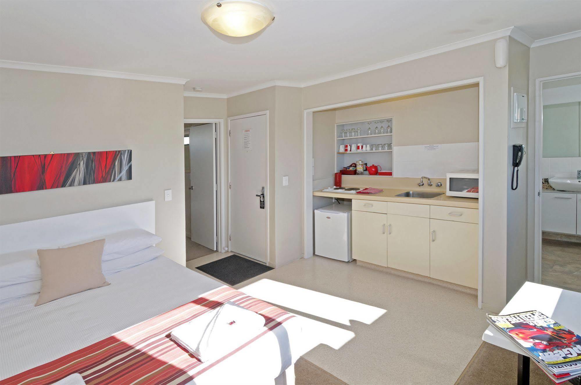 Airport Harbour Motel Auckland