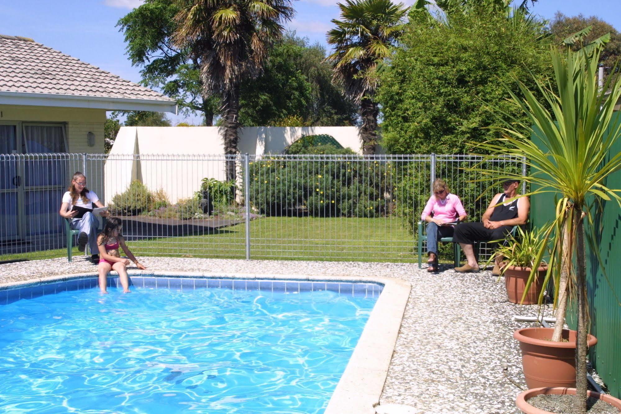 Motel Takanini Park Motor