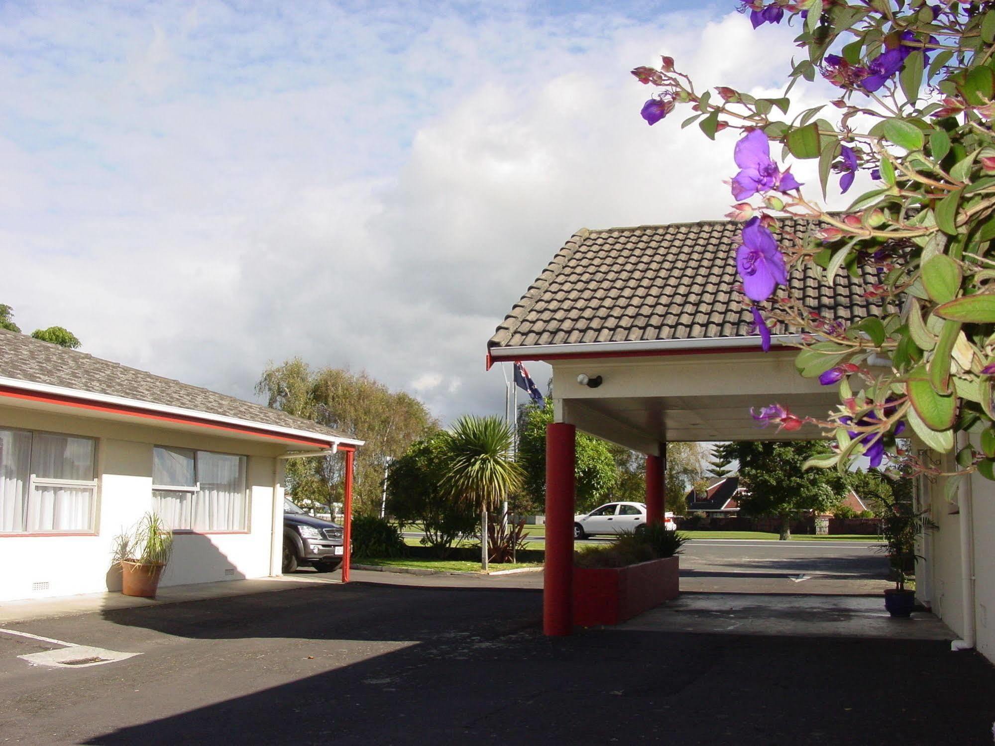 Takanini Park Motor 3* Auckland