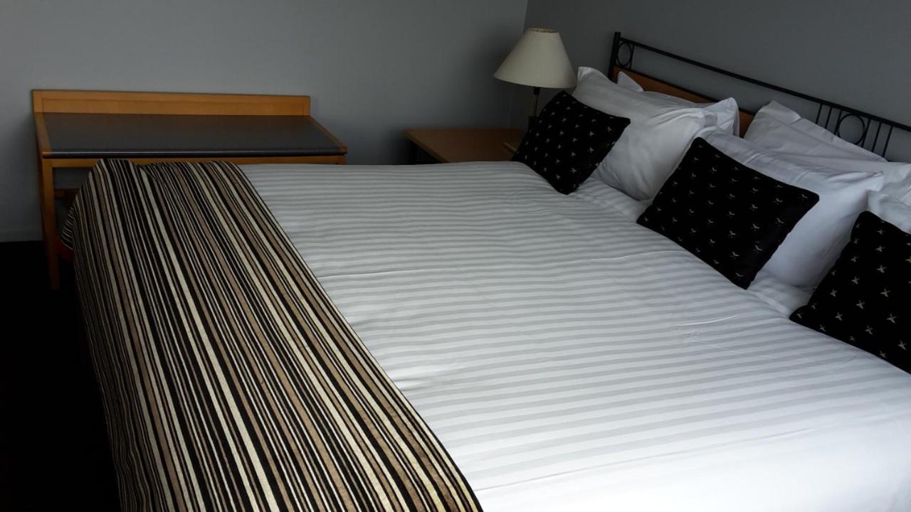 Off Broadway 4* Auckland