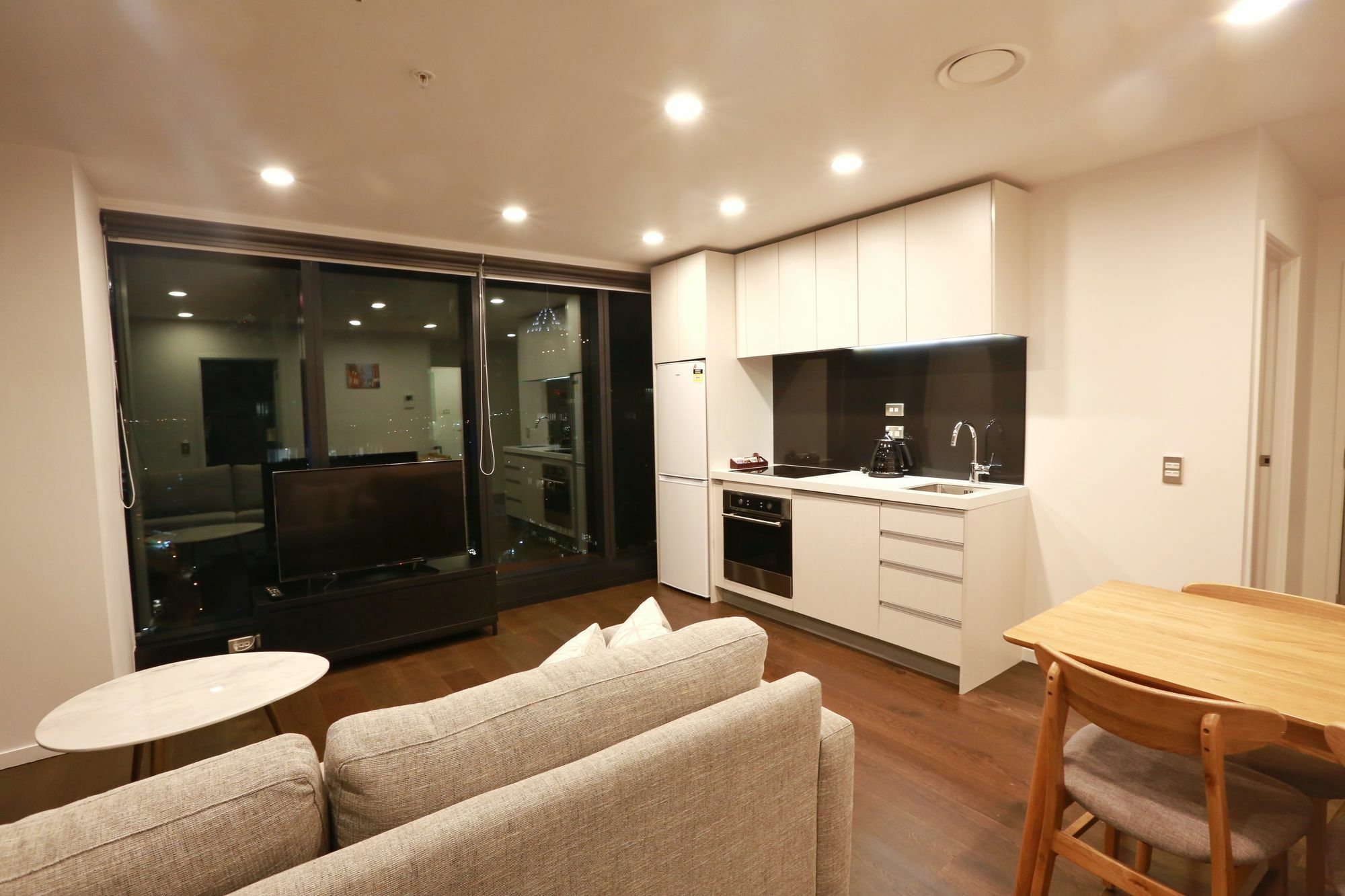 Everest Serviced On Aparthotel 4*