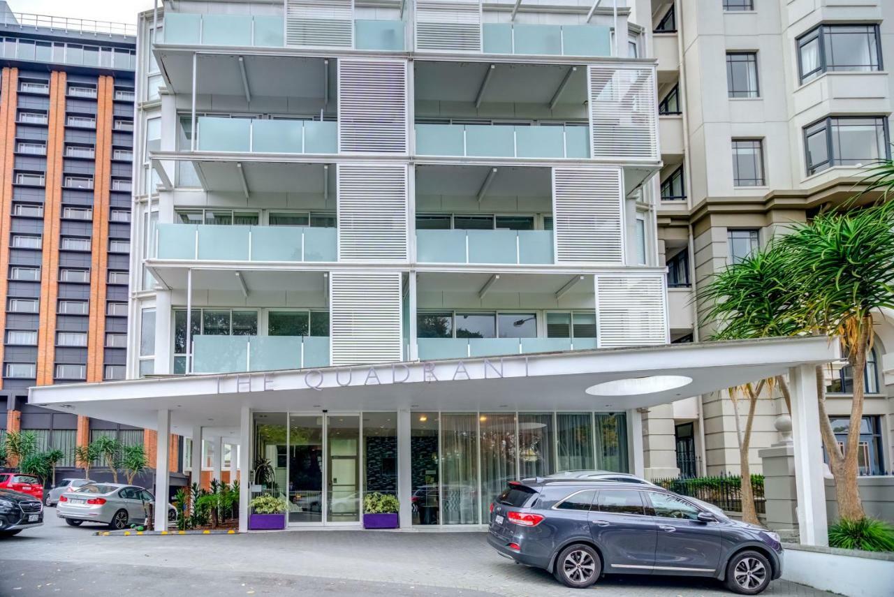 The Quadrant & Aparthotel 4*
