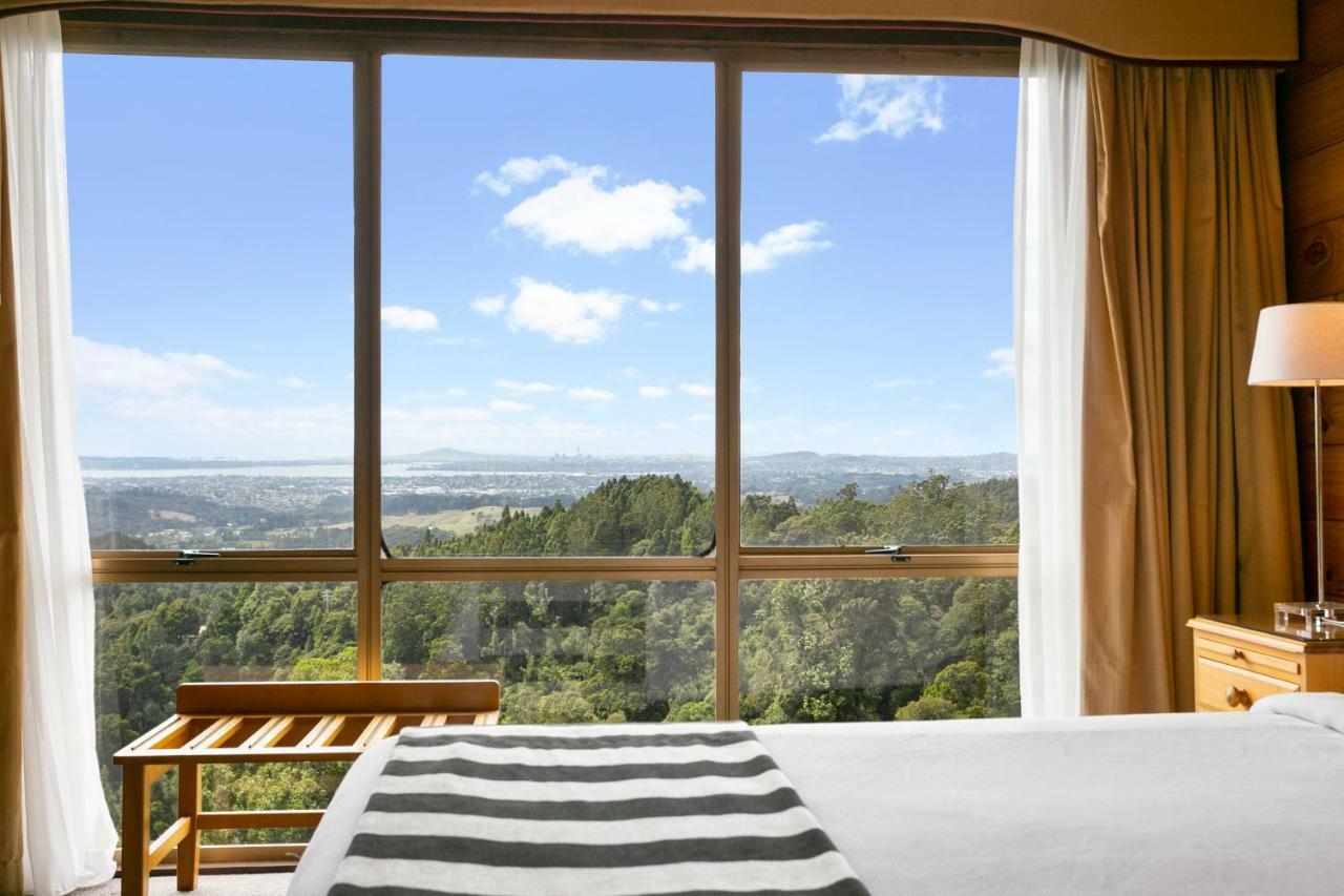 Waitakere & Spa Hotel