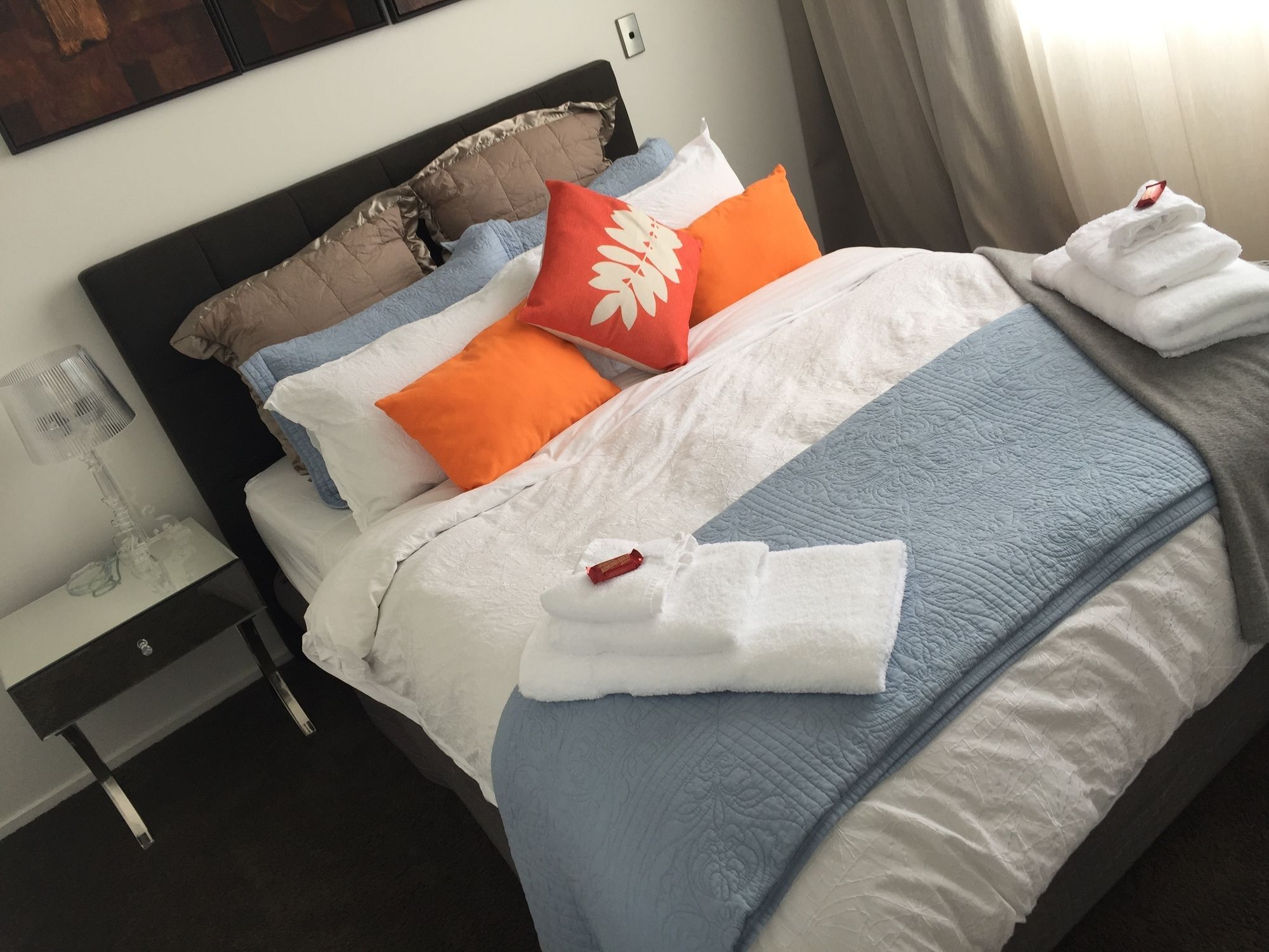 Liberty 3 Bedroom House, Parnell, Cbd, Apartment