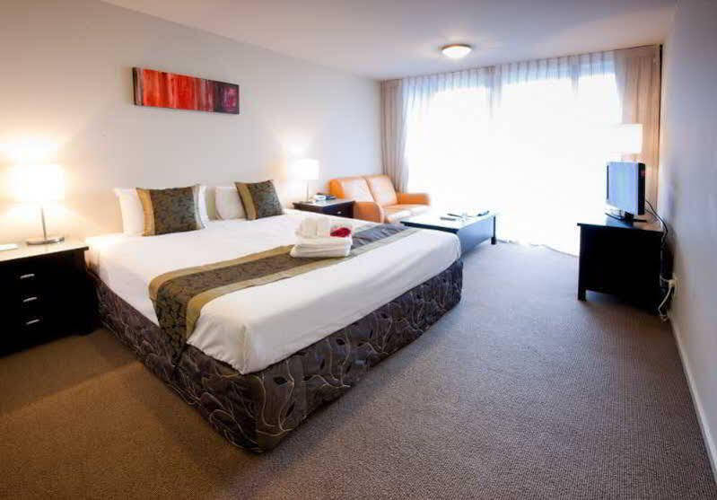 Crown On Cintra Lane Aparthotel 4*