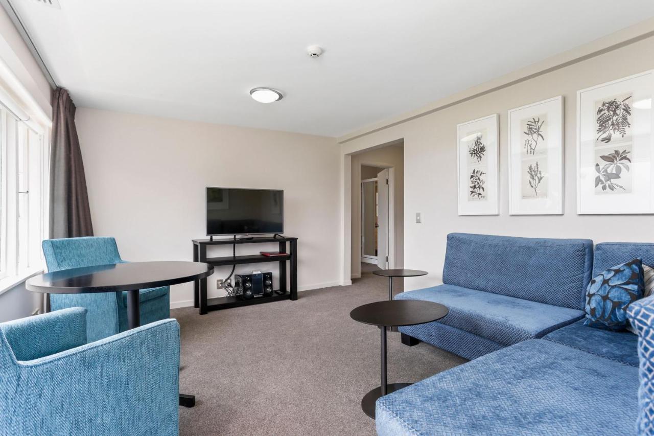 Waitakere & Spa Hotel