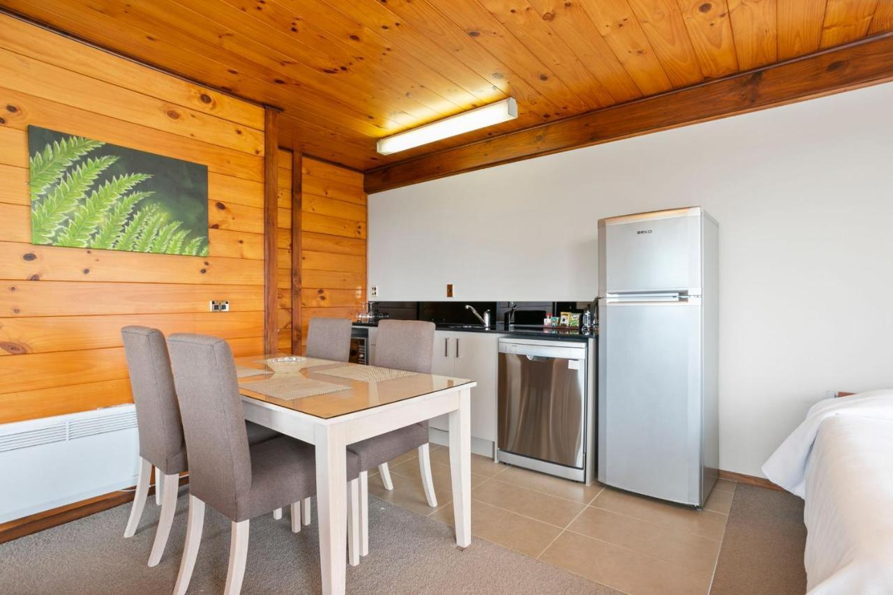 Hotel Waitakere & Spa