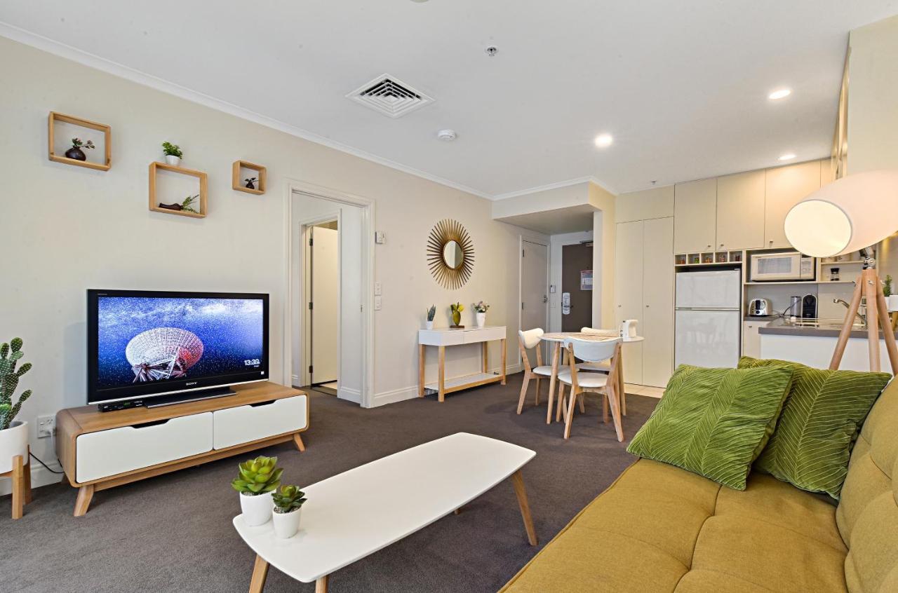 Modern One Bedroom Centre Auckland