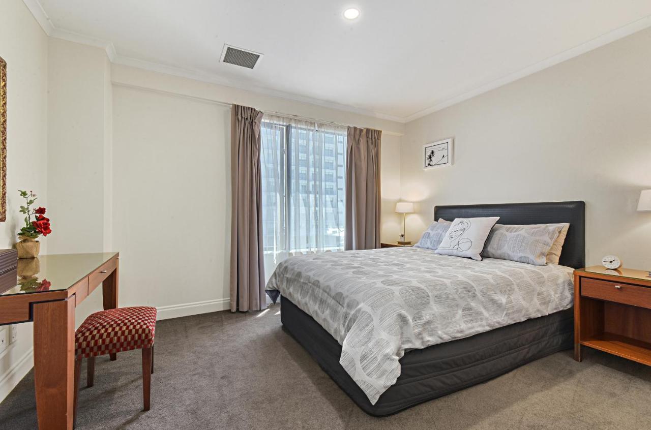 Modern One Bedroom Centre *