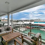 Qv Spacious Waterfront 2 Bedroom Apartment - 791