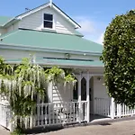 The Great Ponsonby Arthotel
