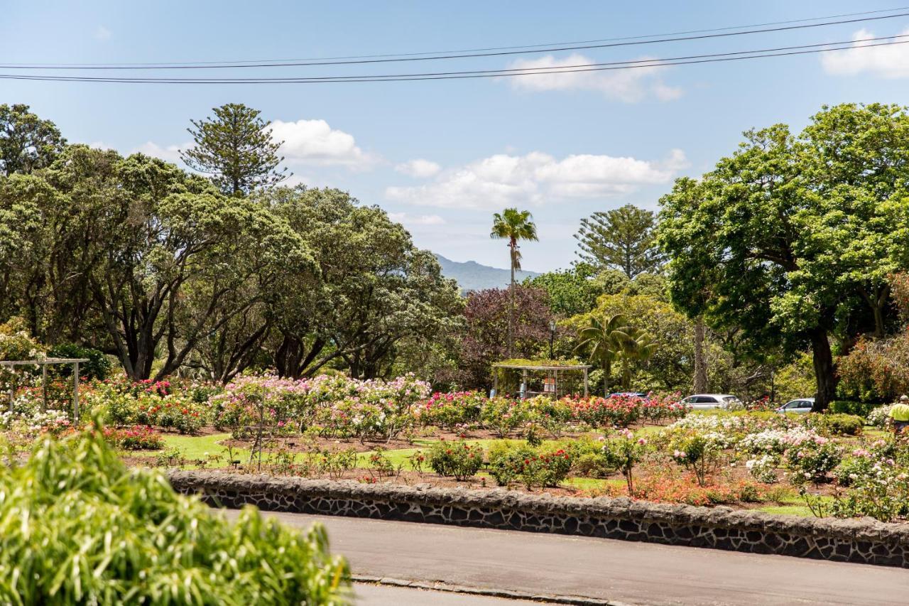 Rose Park Hotel