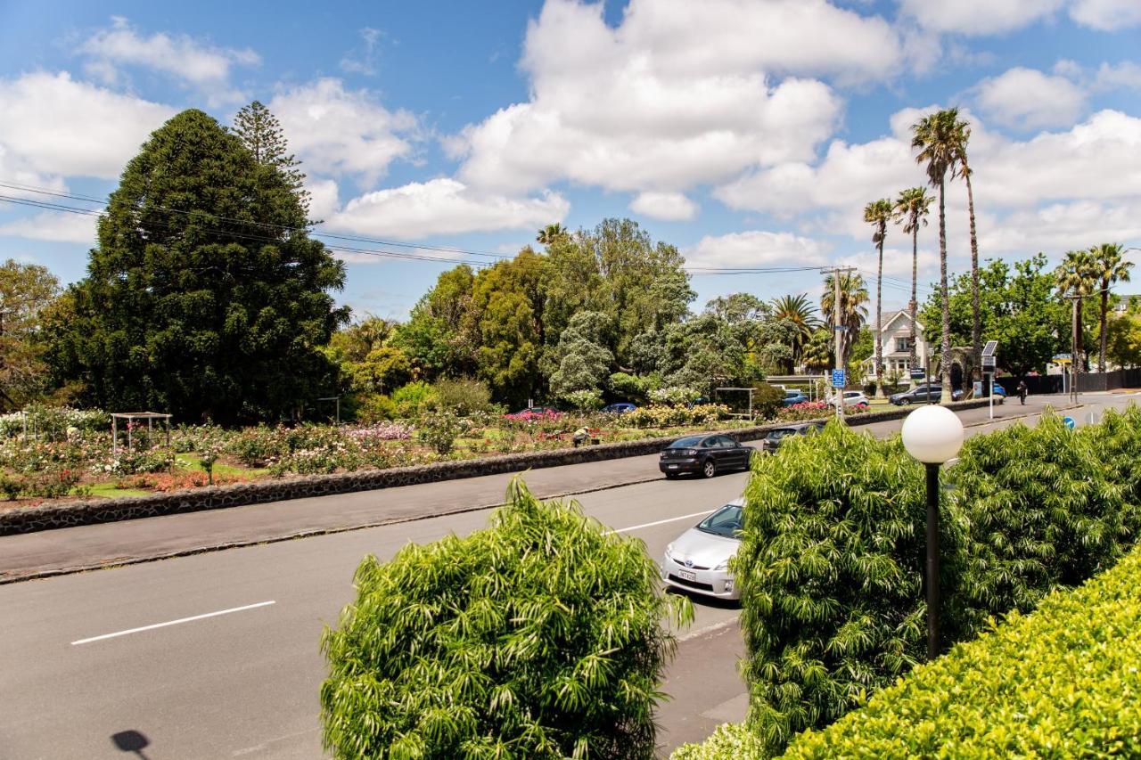 Rose Park 4* Auckland