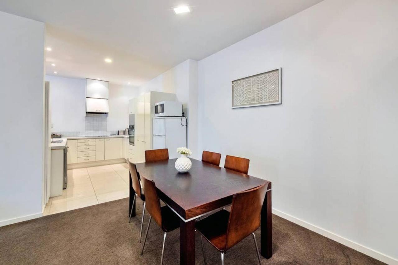 Spacious 2br Near Westfield Newmarket * Auckland