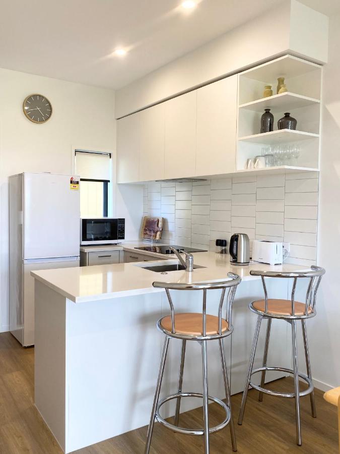 Apartment Stunning Townhouse - Walking To Botany Shopping Center
