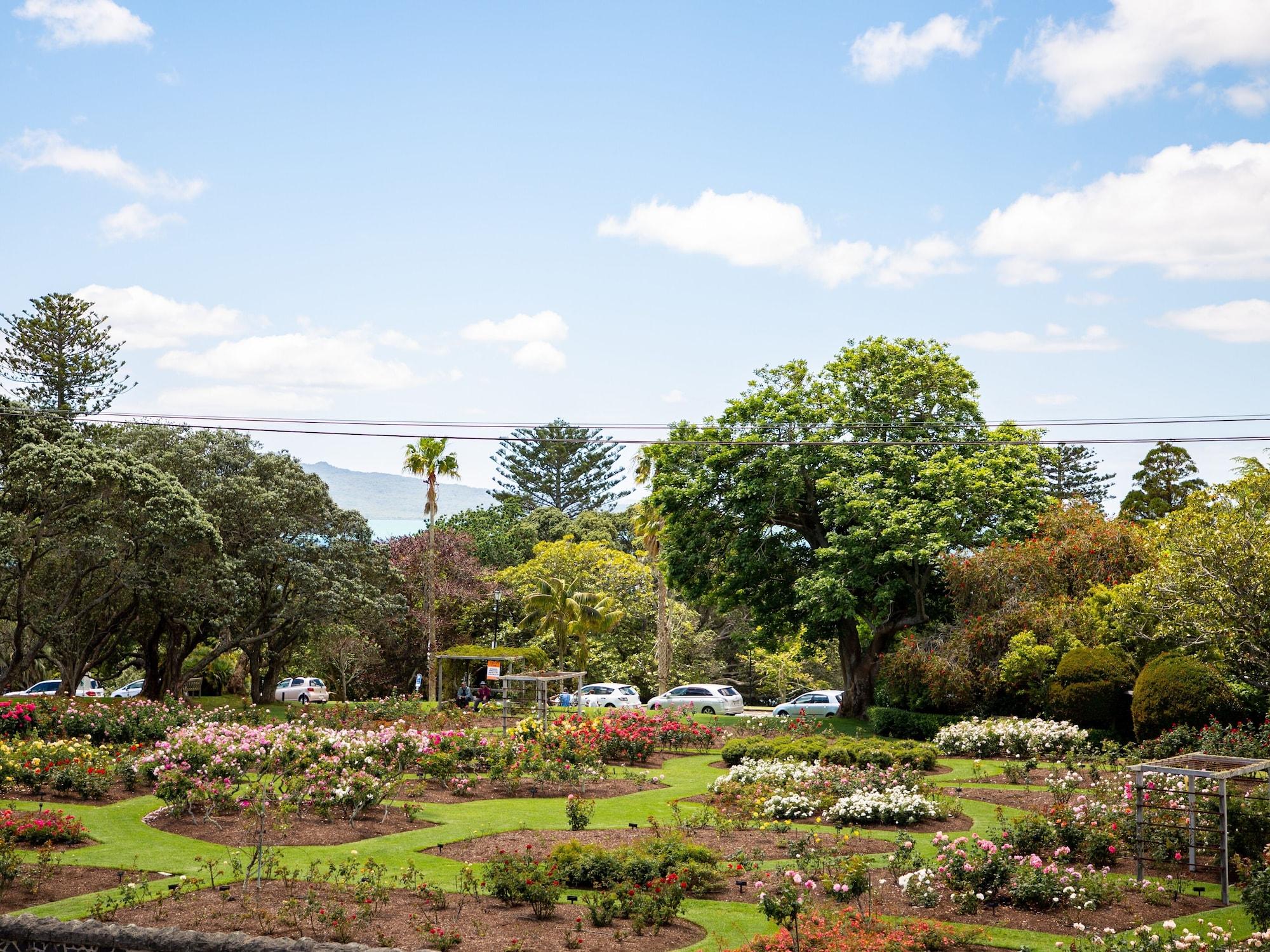 Hotel Rose Park 4*