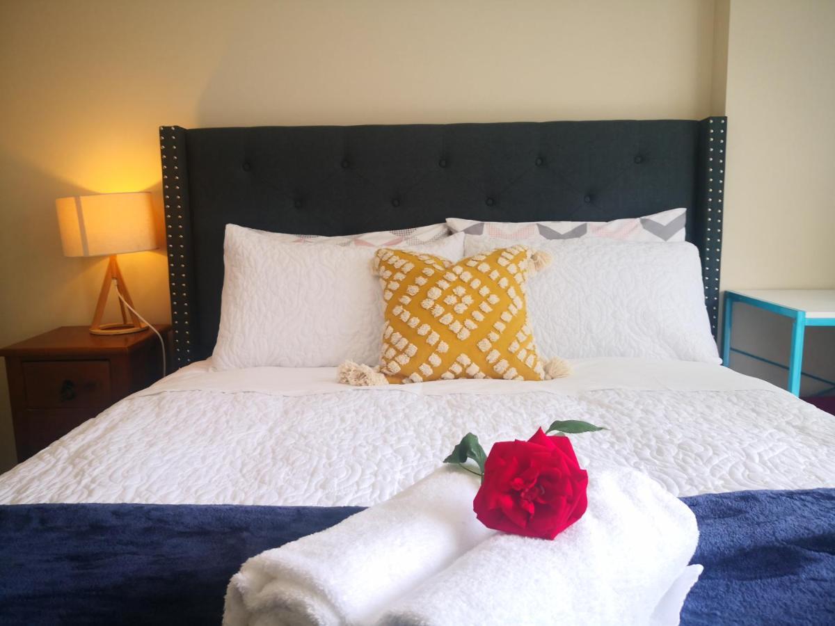 Rose Auckland